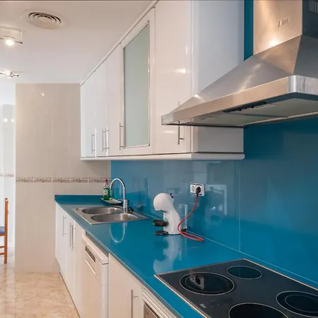아파트 3 Min, Wifi, Air Conditioning, Garage! 또사데마르