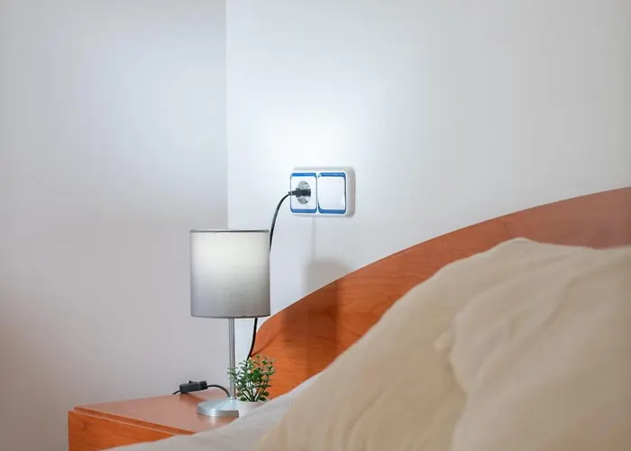 Appartement 3 Min, Wifi, Air Conditioning, Garage!