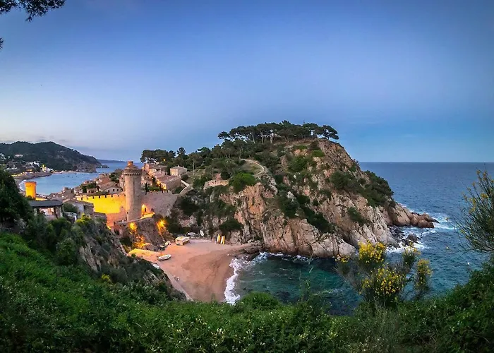 Apartment 3 Min, Wifi, Air Conditioning, Garage! *